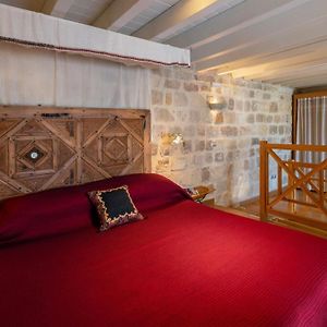 Superior Suite Irini